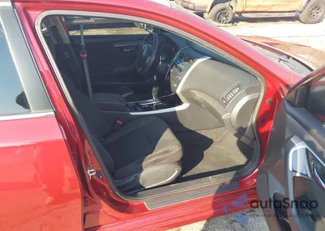 2014 Nissan Altima 2.5 S из США, поврежденный, VIN 1N4AL3AP2EN381441